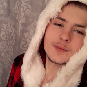 Meet your Posher, Wesley d